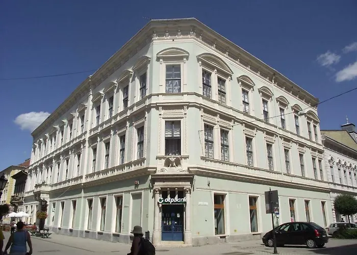 Palace - Belvarosi Lägenhet